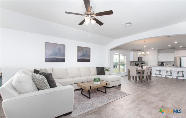 Photo - 6233 Lavaca Dr
