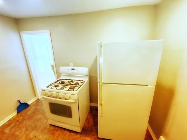 Photo - 18662 Sunset St