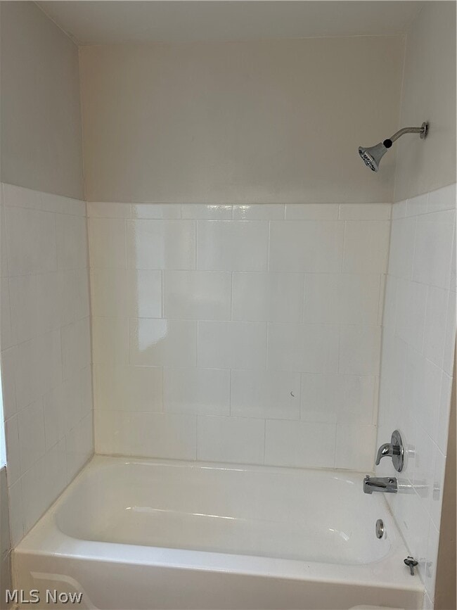 Photo - 2617 Euclid Heights Blvd Unit 2