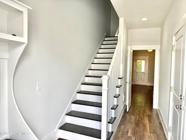 Photo - 4006 Tamarisk Ln