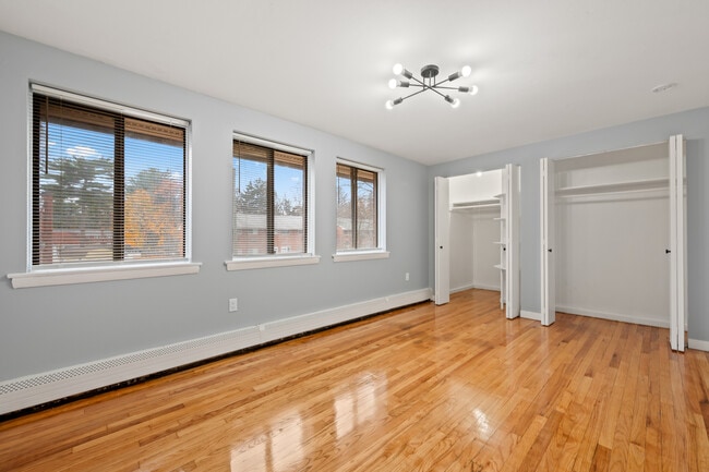 Photo - 10 Henderson Dr Unit C