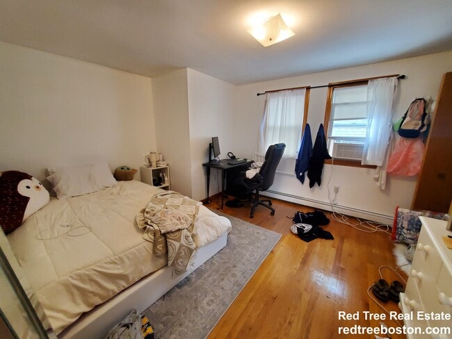 Photo - 66 Brooks St Unit 3