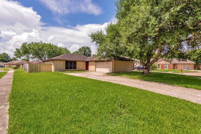 Photo - 2779 Forest Point Dr
