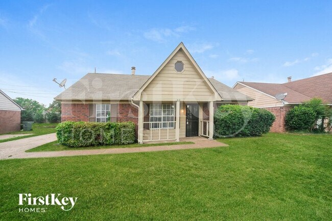 Photo - 5848 Hickory Shadow Ln