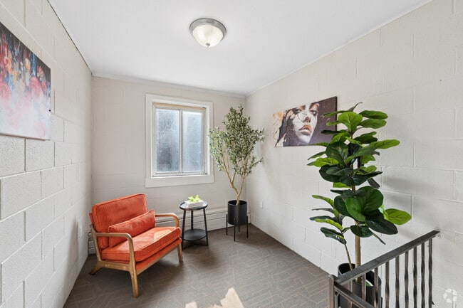 Reading Area
