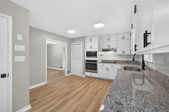 3606 Suwanee Creek Ct