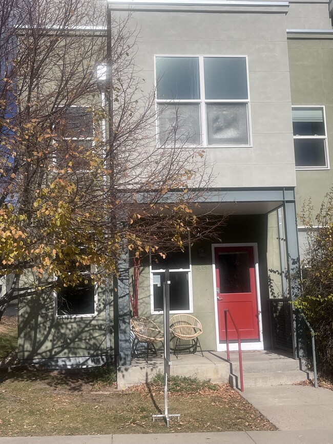 Photo - 1351 Yellow Pine Ave Townhome