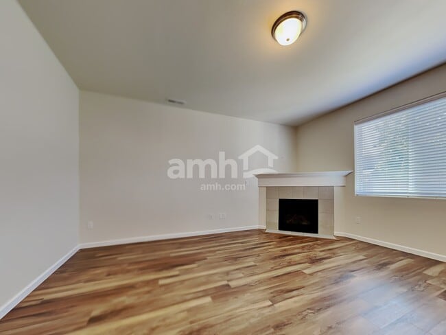 Photo - 9016 NE 165th Ave