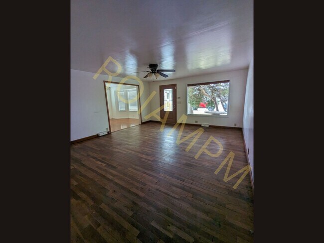 Photo - Charming 3 Bed / 1 Bath Home with Office & 2-Car Garage | Great Location Near Fred Meyer
