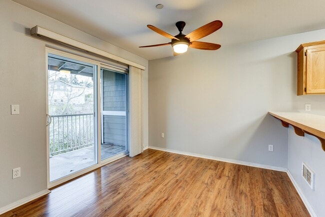 Photo - 2 Bed 2 Bath Third floor Condo