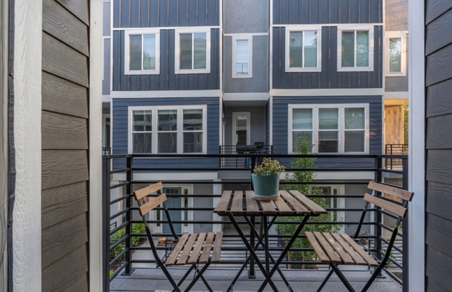 Photo - 4713 Hillhouse Cv