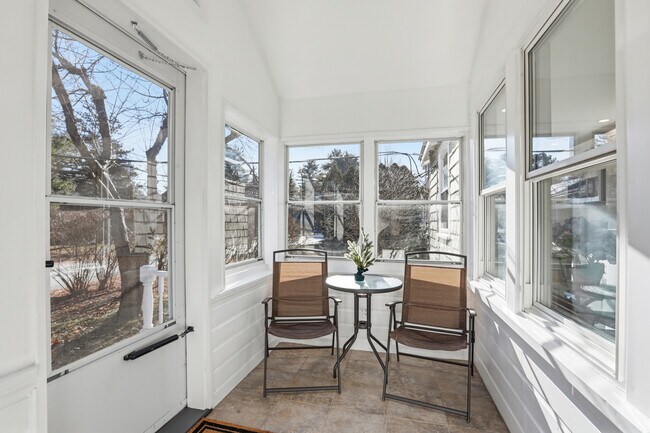 Photo - 32 Bolton St