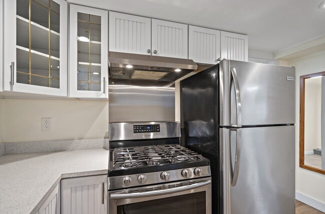 Photo - 1310 P St Unit 2