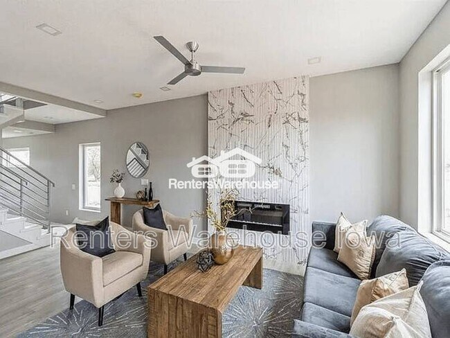 Photo - 15588 Rocklyn Pl