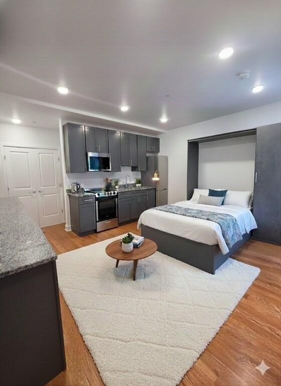 Building Photo - 165 Hawthorne St Unit 106