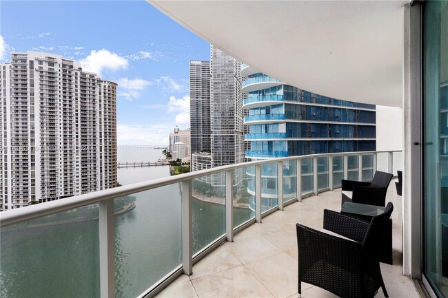 Photo - 300 S Biscayne Blvd Condo Unit T-1608