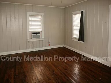 Photo - 1606 Hough St Unit 1