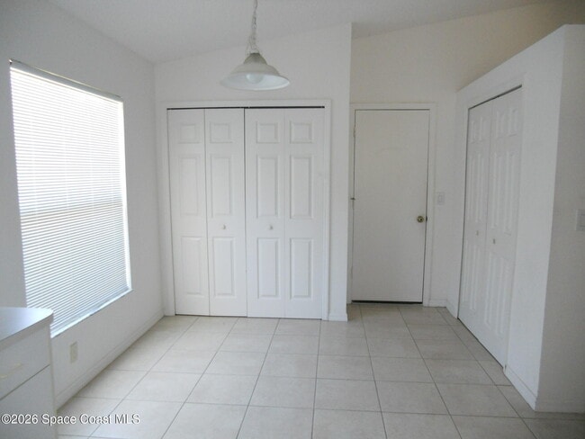 540 Benton Dr