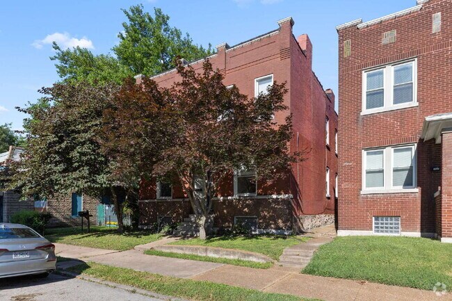 Building Photo - 3005 S Compton Ave Rental