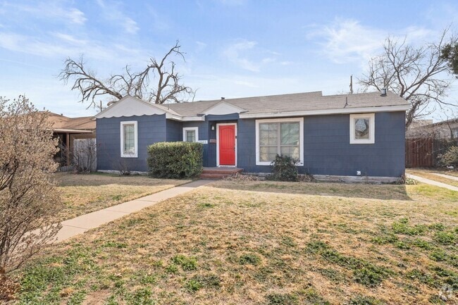 Building Photo - 2803 30th St Rental