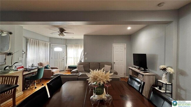 Photo - 200 N 11th St