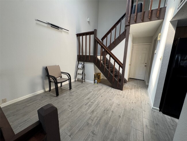 Photo - 12959 Wirevine Ln