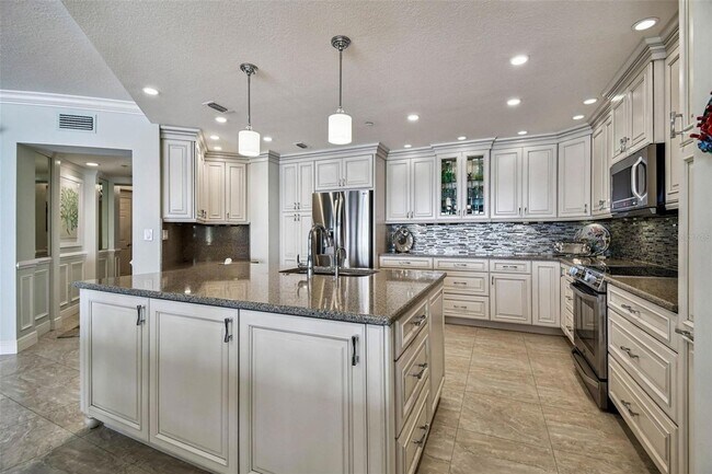 16750 Gulf Blvd Unit 315