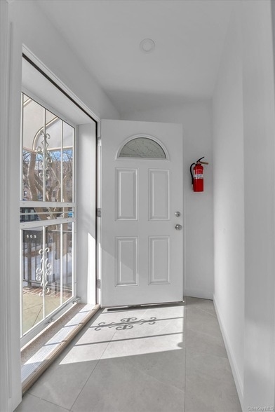 Photo - 609 Ovington Ave Unidad 1