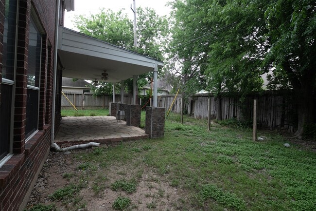 Photo - 3603 Lauderwood Ln