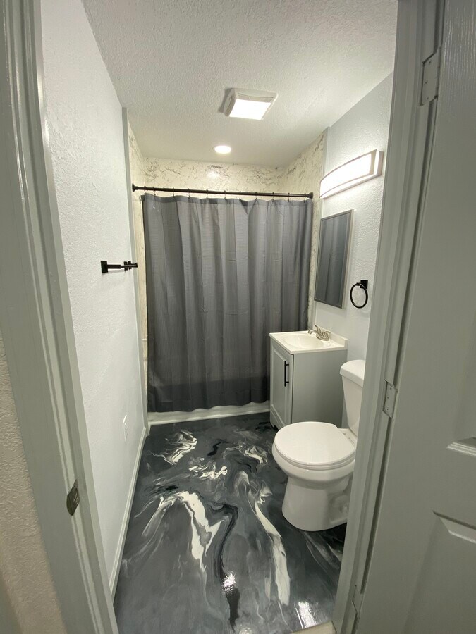 Photo - 626 Edward St