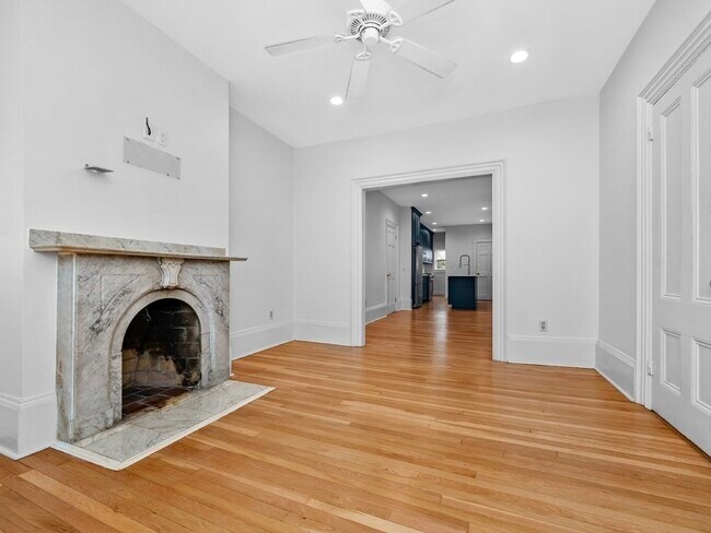 Photo - 271 Bunker Hill St Unit 1