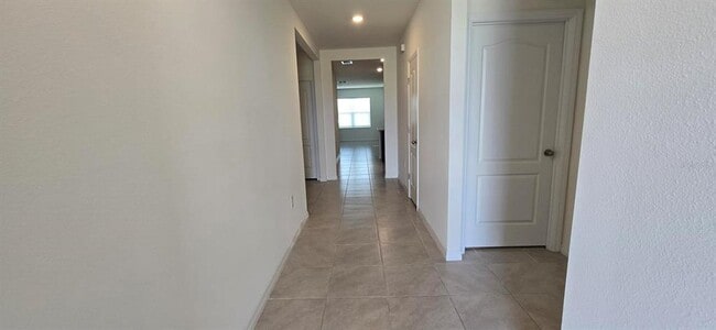 Photo - 804 Horsetail Dr