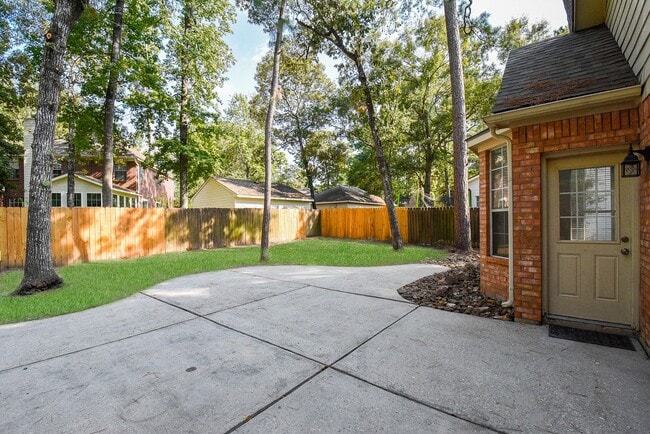 Photo - 202 W Sterling Pond Cir