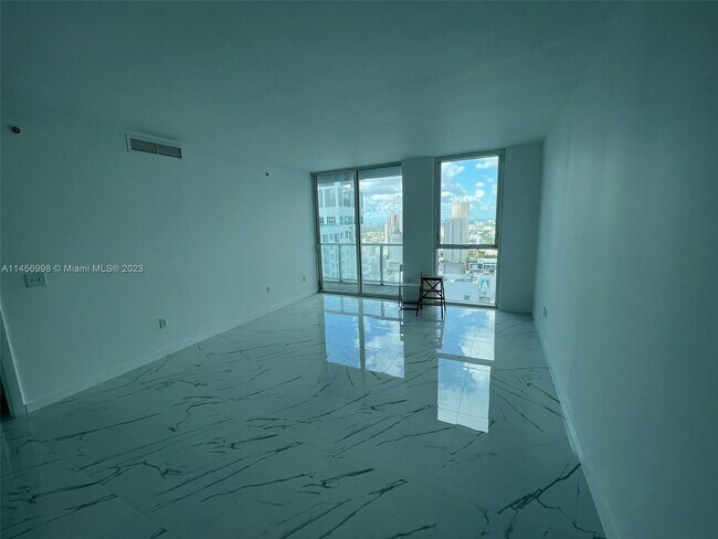 Photo - 253 NE 2nd St Condo Unit 3804