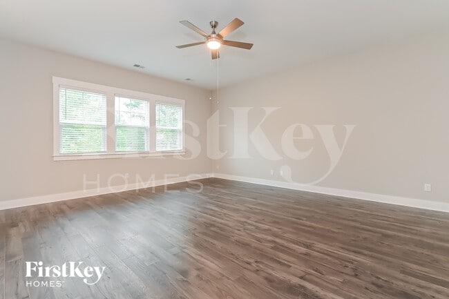 Photo - 114 Pecan Dr