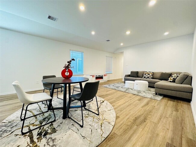 Photo - 12342 lariat Run Dr