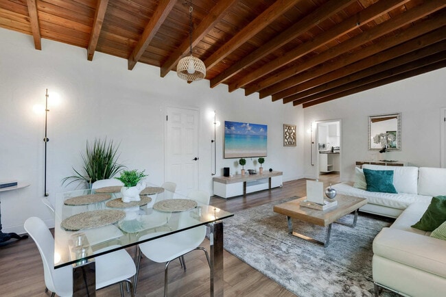 Photo - 11534 NE 13th Ave Unidad ID1245241P