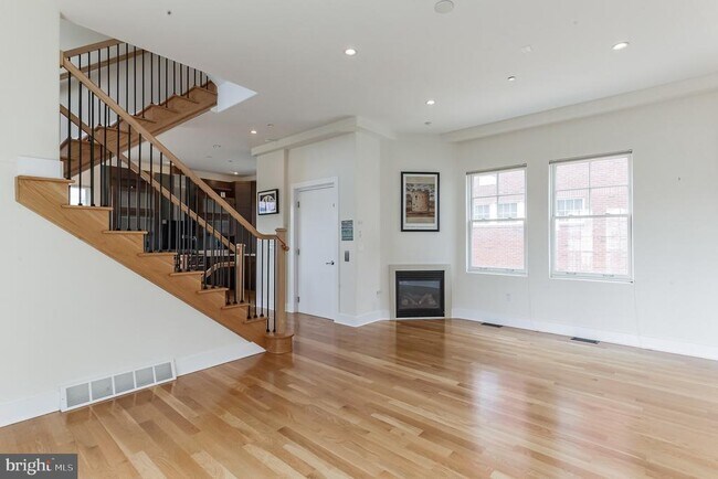 Photo - 133 Salter St