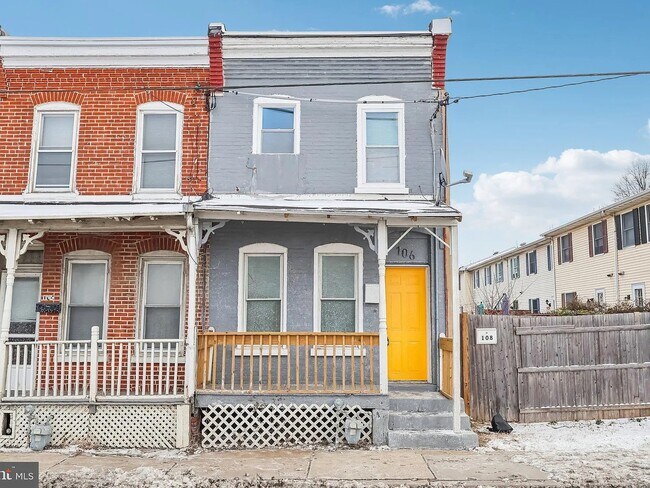 Photo - 106 S Heald St House