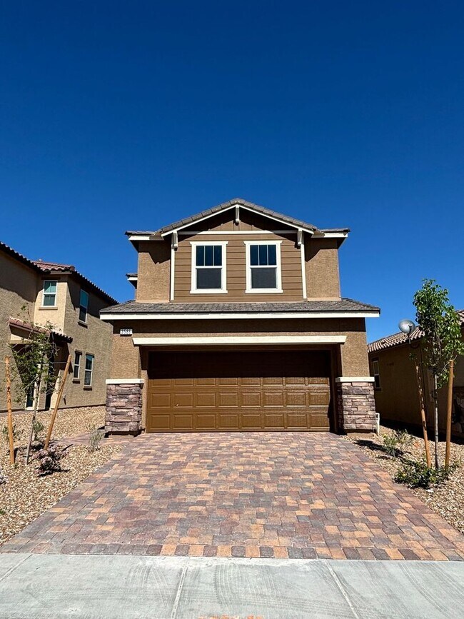 Photo - Modern Inspirada Living – 4 Bed Home with Loft & Downstairs Suite