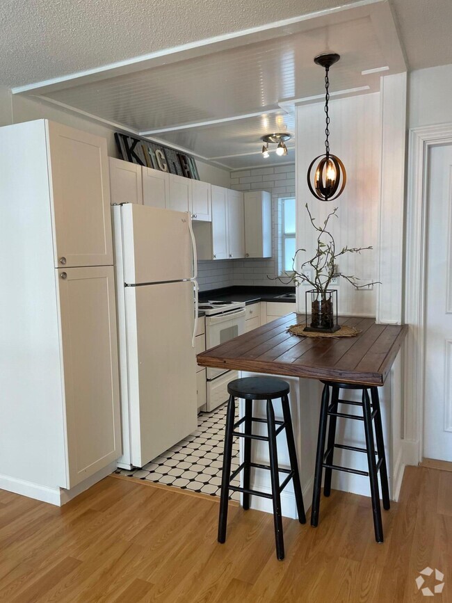 Building Photo - 510 Lake Shore Dr Unit 29 Rental