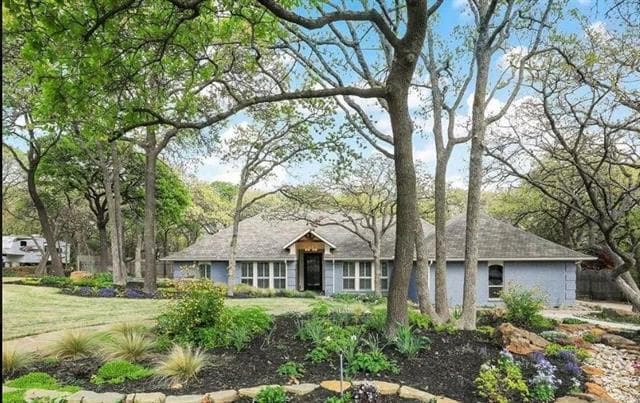 Building Photo - 525 Bent Wood Ln