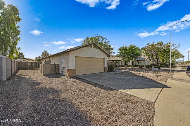 Photo - 8615 W Butler Dr