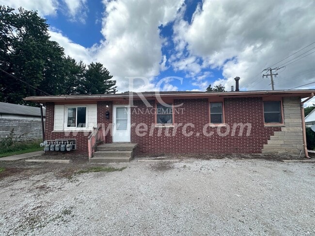 Building Photo - 104.5 Buchanan-