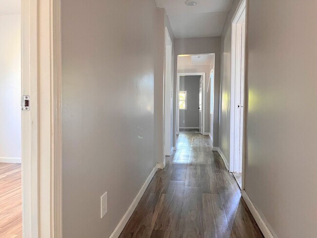 Photo - 647 West Ave Unit Lower