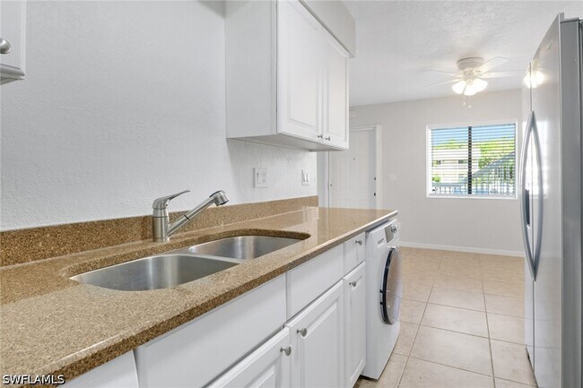 Photo - 4635 Bayshore Dr Unit P4