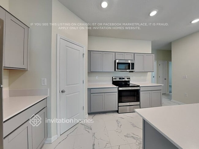 Photo - 4410 Holstein St