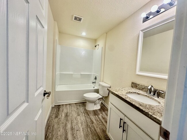 Photo - 1378 Sun Ln