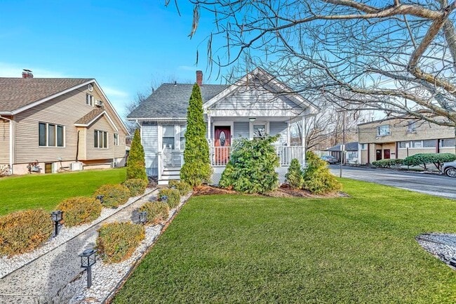 Photo - 64 Prairie Ave Townhome