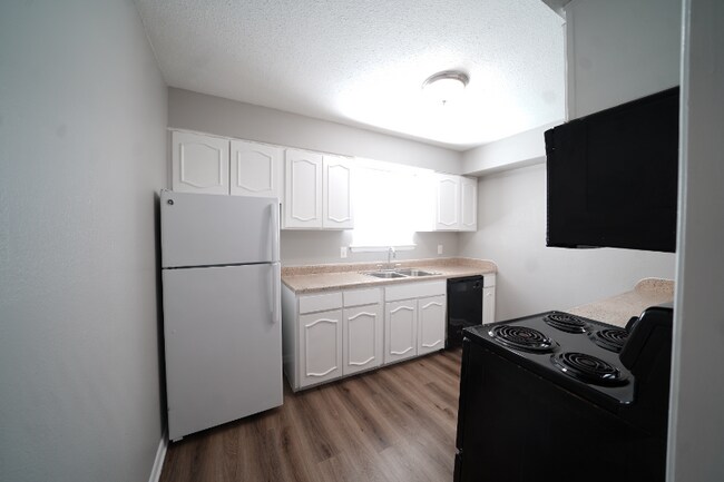 Photo - 5221 Bonita Ave Unit 102